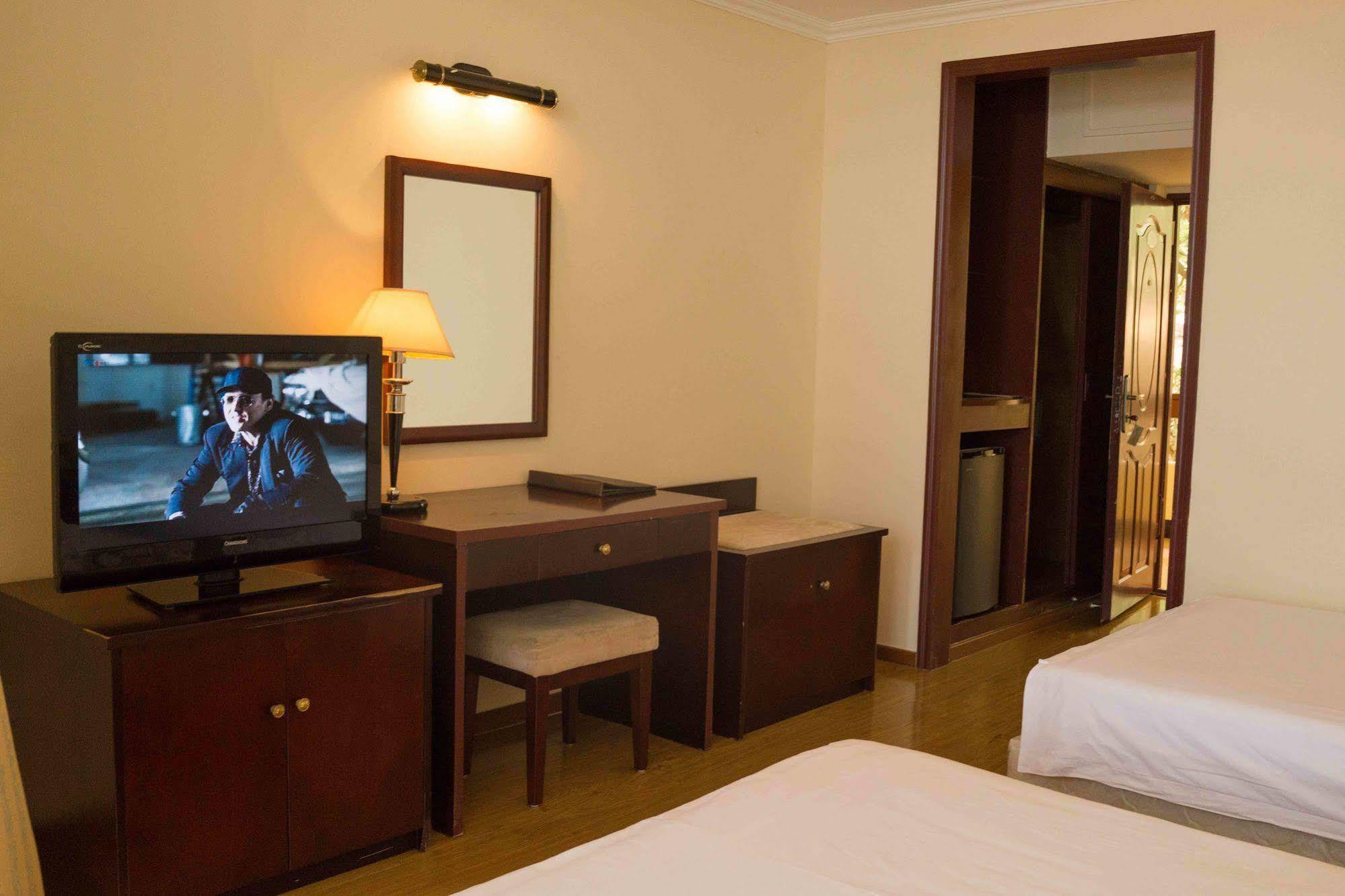 Bintumani Hotel Freetown Esterno foto